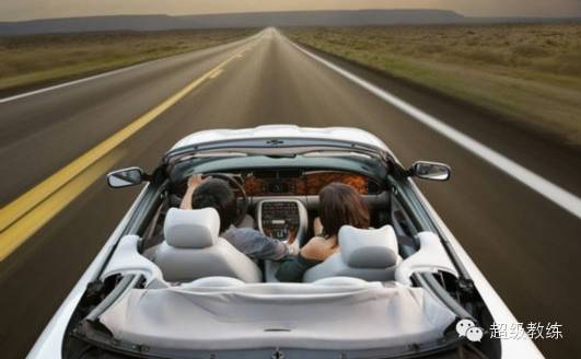 致畢業(yè)的學(xué)員